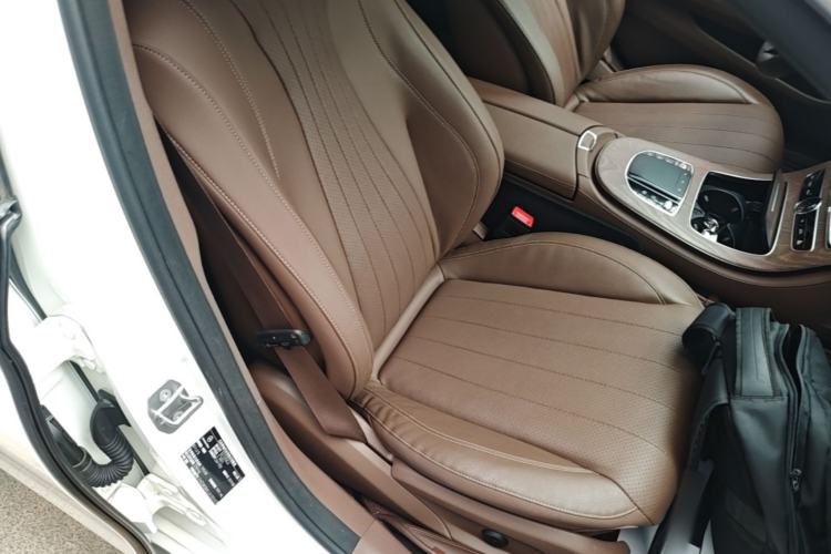 Used Mercedes-Benz E-Class 2020 E 300 L Luxury Model Right Front Seat
