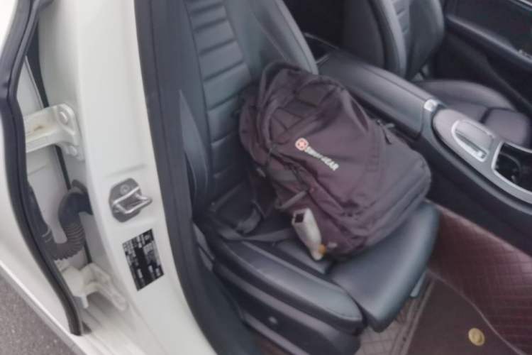 Used Mercedes-Benz E-Class 2020 Facelift E 260 L Sport Edition Right Front Seat