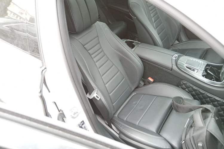 Used Mercedes-Benz E-Class 2020 E 260 L Sport Edition Right Front Seat