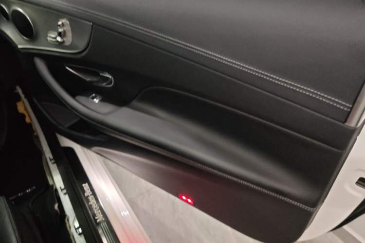 Used Mercedes-Benz E-Class 2020 E 260 Coupe Right Rear Door Interior