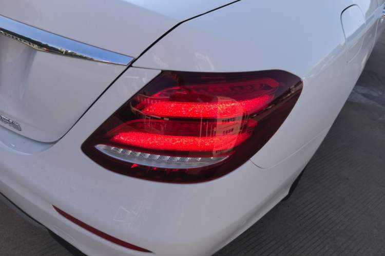 Used Mercedes-Benz E-Class 2020 E 260 L Sport Edition Right Rear Taillight