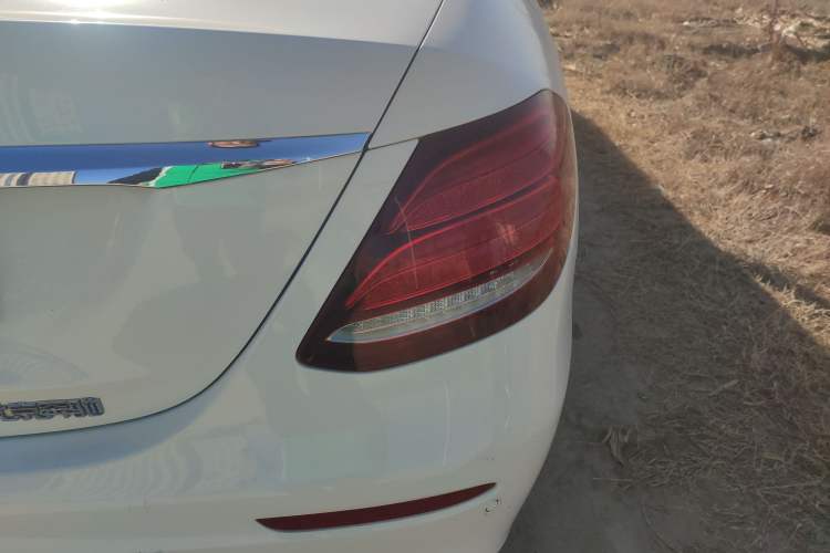 Used Mercedes-Benz E-Class 2020 Restyled E 300 L Sporty and Stylish Edition Right Rear Taillight