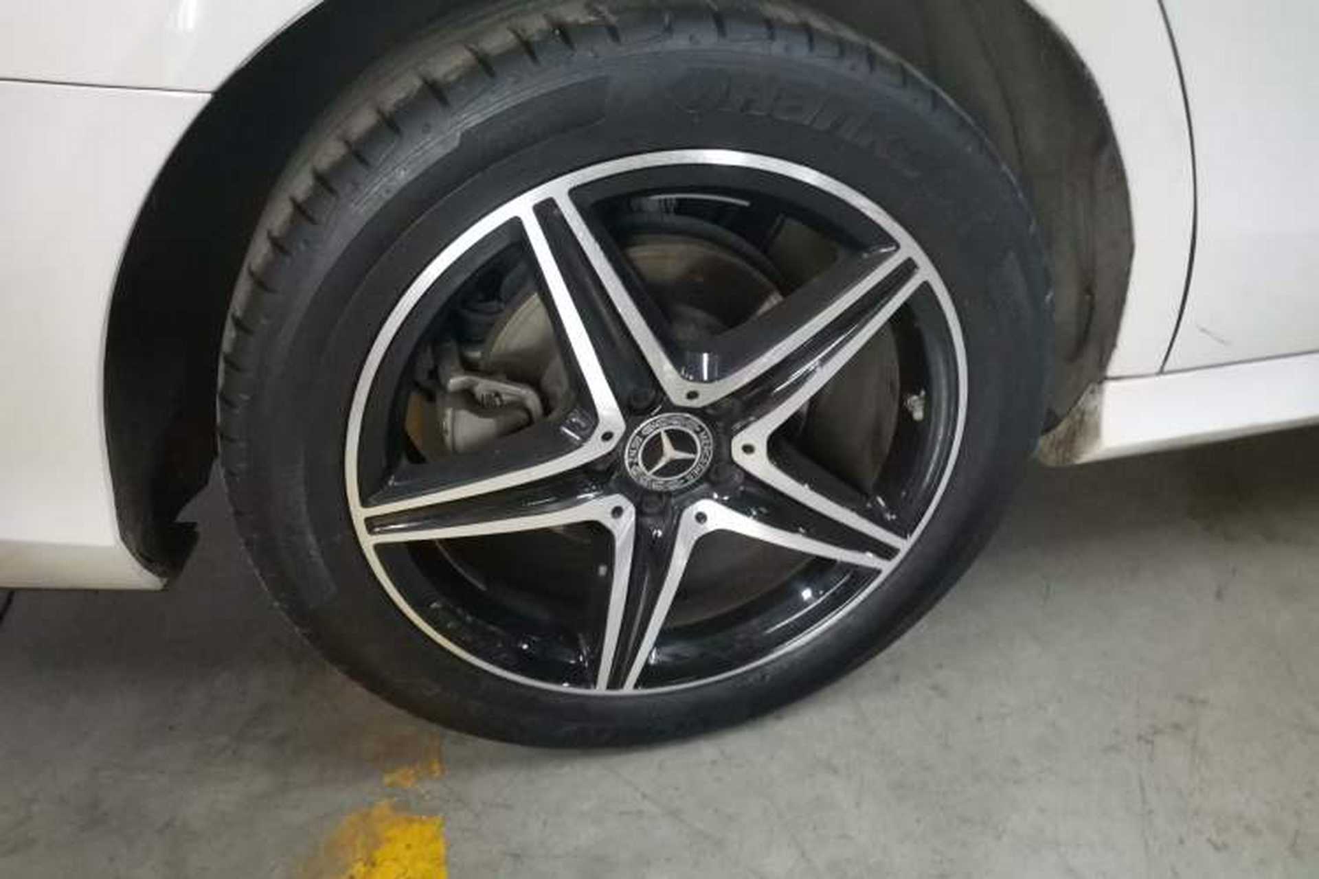 Used Mercedes-Benz E-Class 2020 E 260 Sport Edition Right Rear Wheel Hub