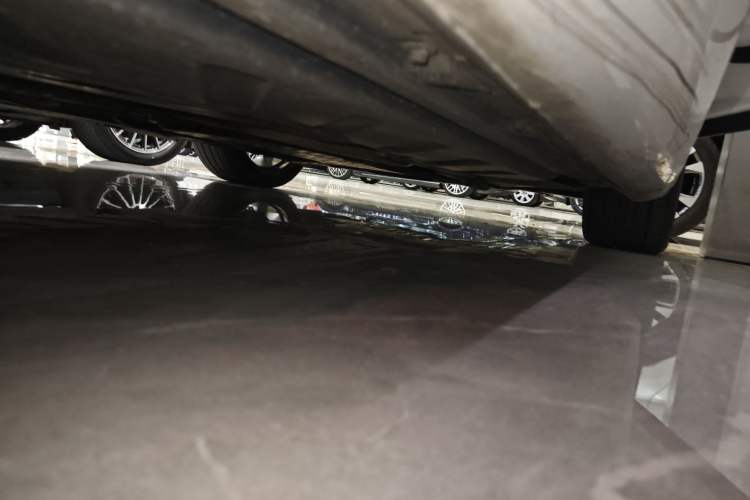 Used Mercedes-Benz E-Class 2020 E 260 Coupe Right Side Sill
