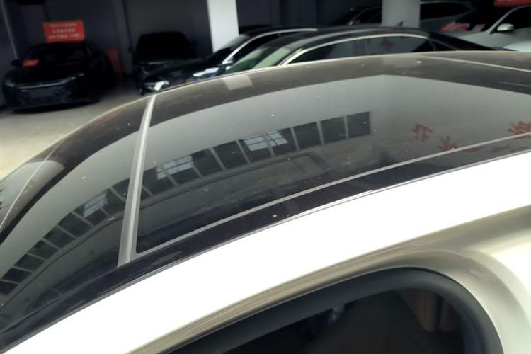 Used Mercedes-Benz E-Class 2020 Restyled E 300 L Exclusive Edition Roof