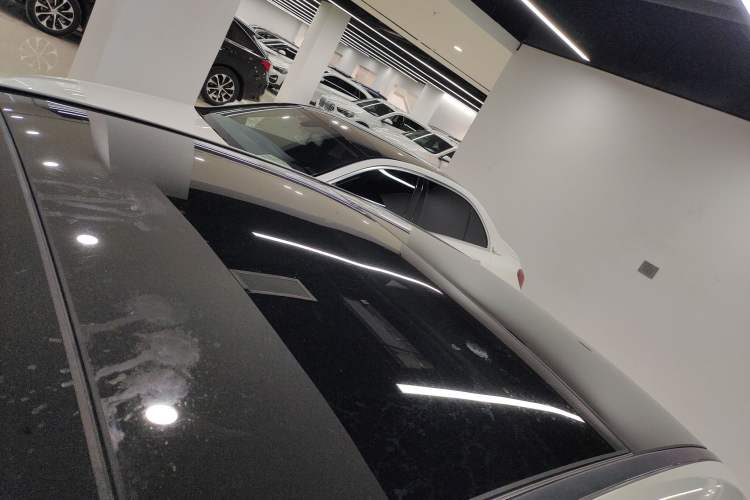 Used Mercedes-Benz E-Class 2020 Restyled E 300 L Sporty and Stylish Edition Roof