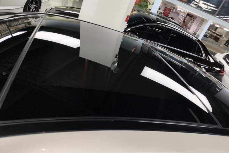 Used Mercedes-Benz E-Class 2020 E 300 L Sport Luxury Edition Roof