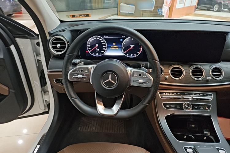 Used Mercedes-Benz E-Class 2020 E 300 L Sporty and Stylish Model Steering Wheel