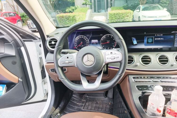 Used Mercedes-Benz E-Class 2020 Restyled E 300 L Sporty and Stylish Edition Steering Wheel