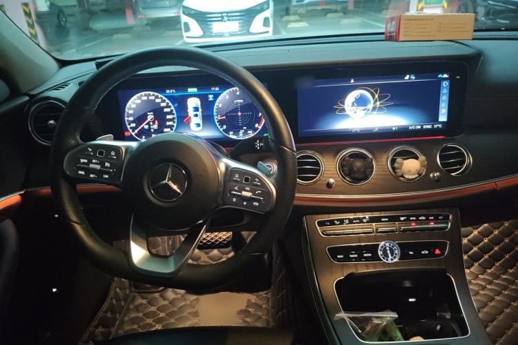 Used Mercedes-Benz E-Class 2020 Facelift E 260 L Sport Edition Steering Wheel