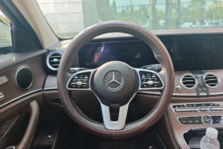 Used Mercedes-Benz E-Class 2020 Facelift E 300 L Stylish Edition Steering Wheel