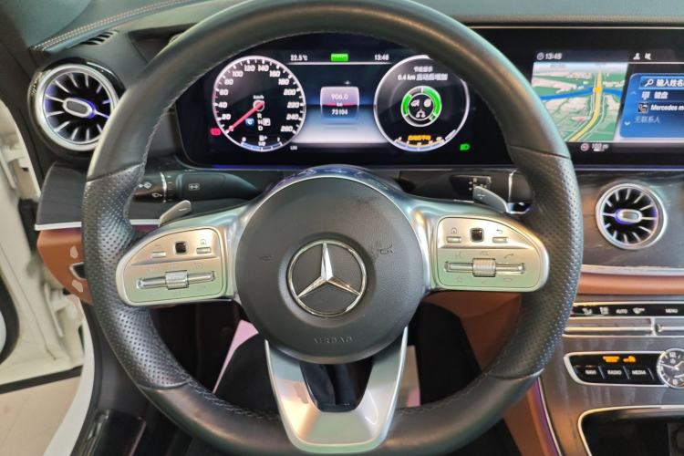 Used Mercedes-Benz E-Class 2020 E 260 4MATIC Coupe Steering Wheel