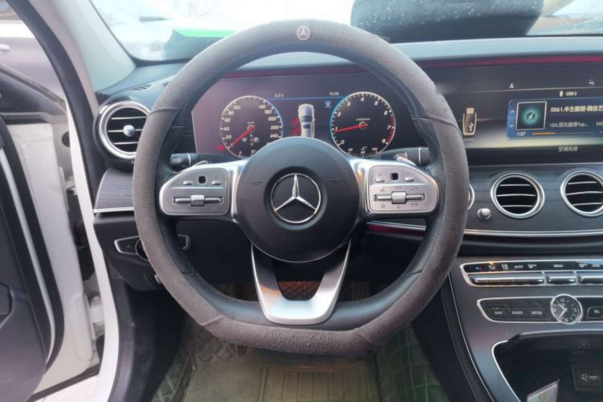 Used Mercedes-Benz E-Class 2020 E 300 L Sporty and Stylish Model Steering Wheel