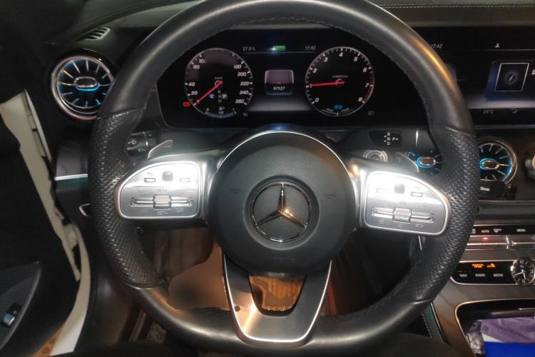 Used Mercedes-Benz E-Class 2020 E 260 Coupe Steering Wheel