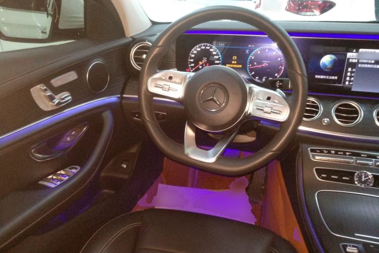 Used Mercedes-Benz E-Class 2020 E 300 L Sporty and Stylish Model Steering Wheel
