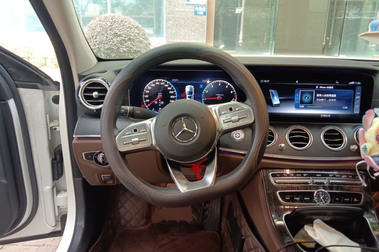 Used Mercedes-Benz E-Class 2020 E 300 L Sporty and Stylish Model Steering Wheel