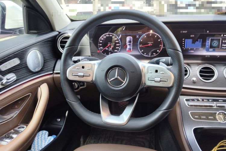 Used Mercedes-Benz E-Class 2020 E 300 L Sport Luxury Edition Steering Wheel