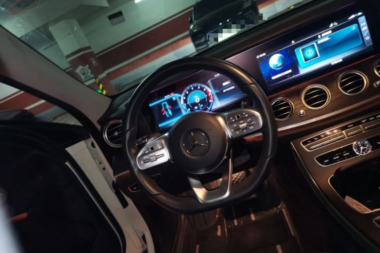 Used Mercedes-Benz E-Class 2020 Restyled E 300 L Sporty and Stylish Edition Steering Wheel