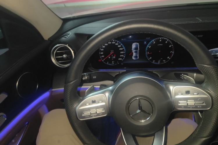 Used Mercedes-Benz E-Class 2020 Restyled E 300 L Sporty and Stylish Edition Steering Wheel