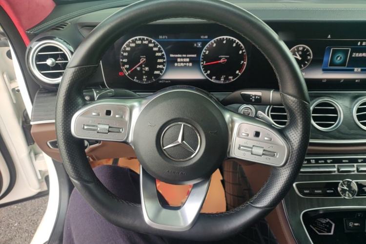 Used Mercedes-Benz E-Class 2020 E 300 L Sport Luxury Edition Steering Wheel