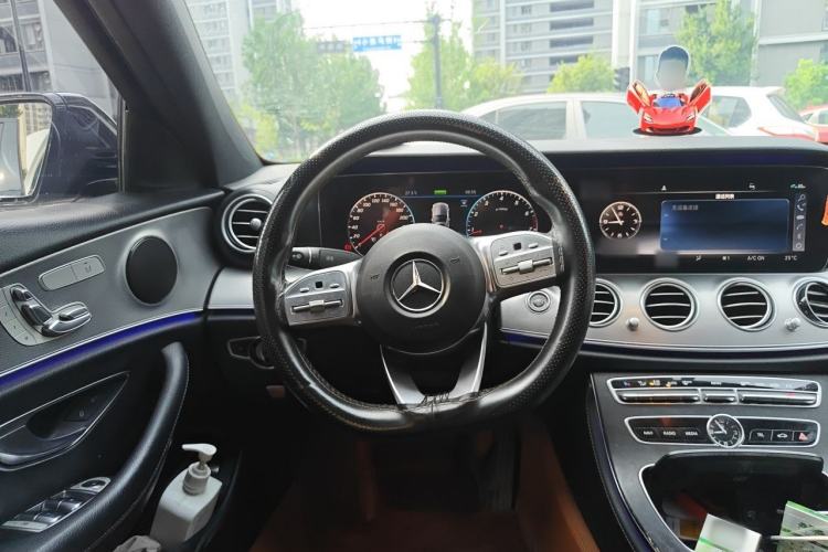 Used Mercedes-Benz E-Class 2020 E 260 Sport Edition Steering Wheel