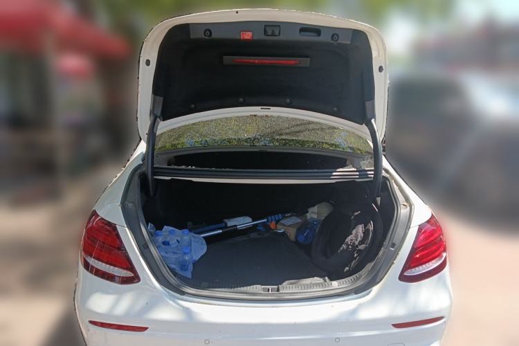 Used Mercedes-Benz E-Class 2020 Restyled E 300 L Sporty and Stylish Edition Trunk