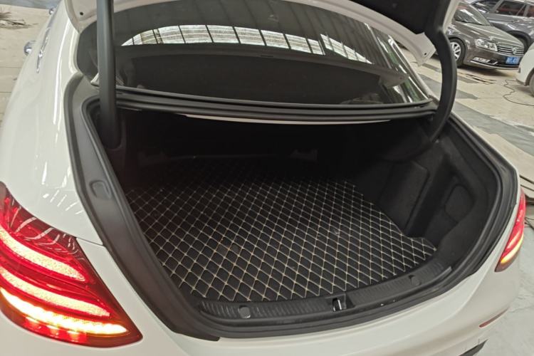 Used Mercedes-Benz E-Class 2020 E 300 L Sporty and Stylish Model Trunk