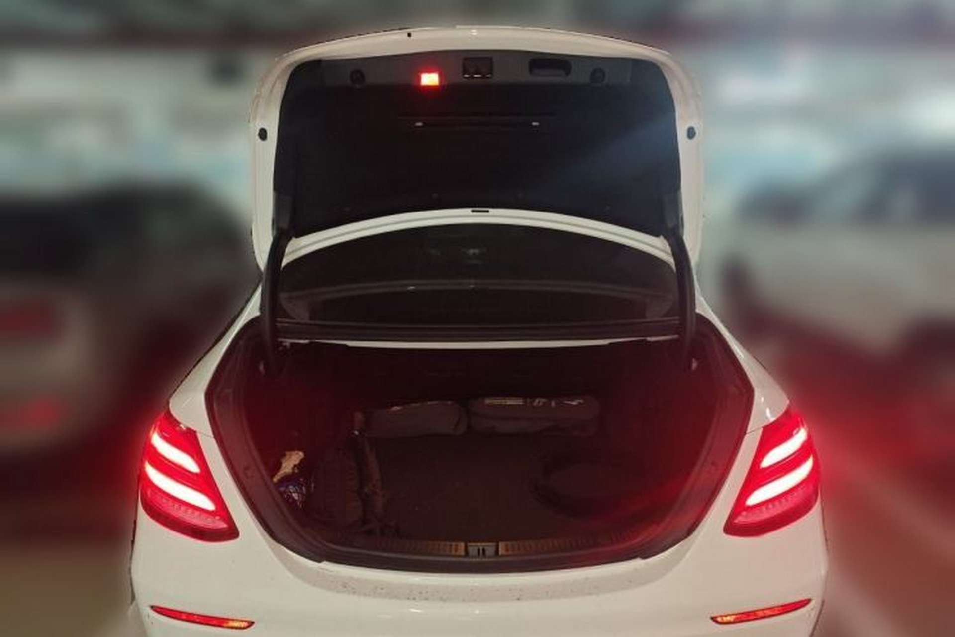 Used Mercedes-Benz E-Class 2020 Facelift E 260 L Sport Edition Trunk