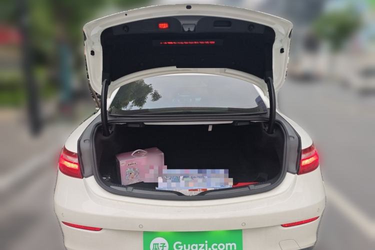 Used Mercedes-Benz E-Class 2020 E 260 Coupe Trunk