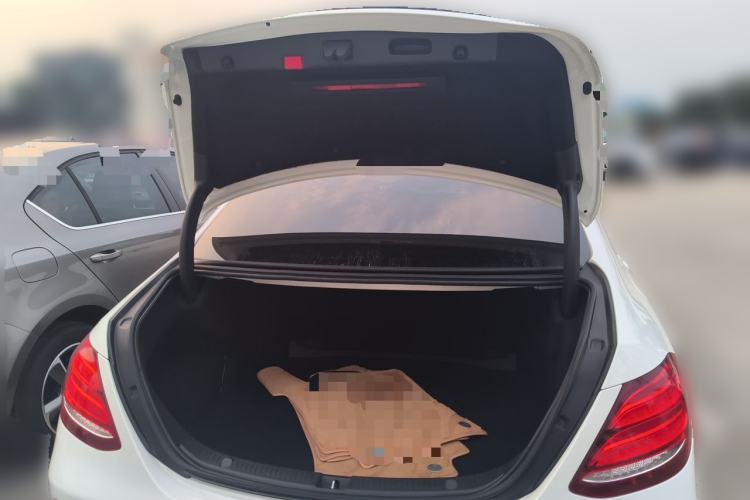 Used Mercedes-Benz E-Class 2020 Facelift E 260 Sport Edition Trunk