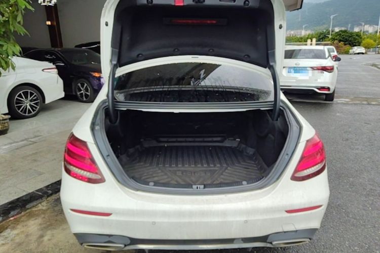 Used Mercedes-Benz E-Class 2020 Facelift E 260 L Sport Edition Trunk