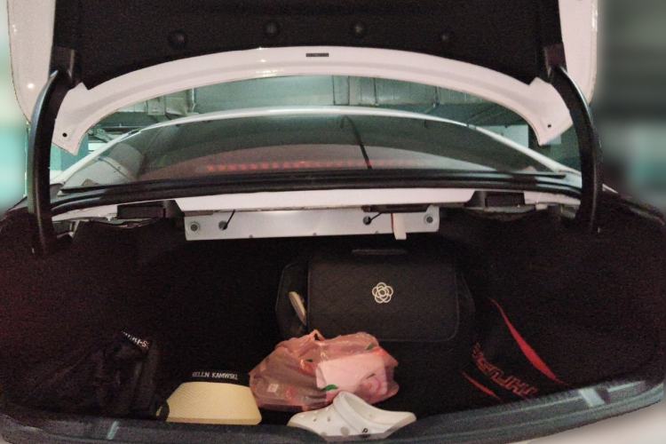 Used Mercedes-Benz E-Class 2020 E 260 Coupe Trunk