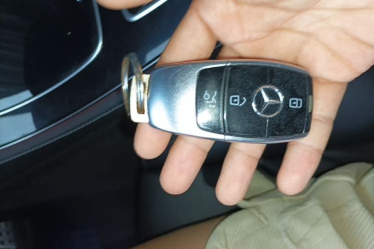 Used Mercedes-Benz E-Class 2020 E 260 Coupe Vehicle Key