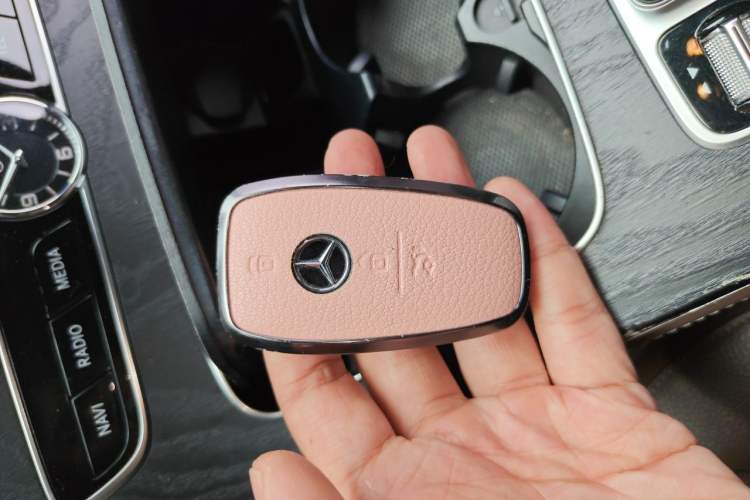 Used Mercedes-Benz E-Class 2020 E 260 Sport Edition Vehicle Key