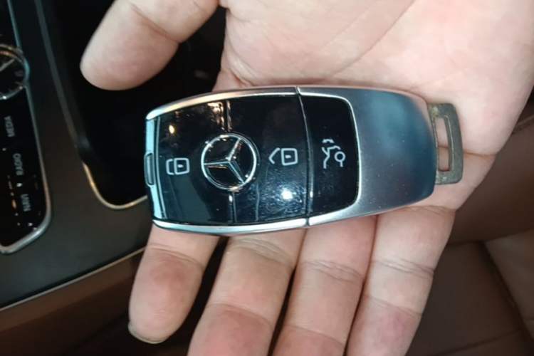 Used Mercedes-Benz E-Class 2020 E 260 Coupe Vehicle Key