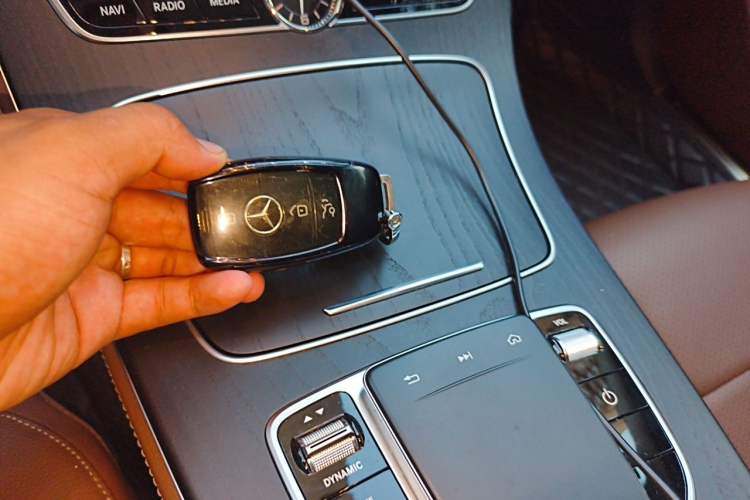 Used Mercedes-Benz E-Class 2020 E 300 L Sporty and Stylish Model Vehicle Key