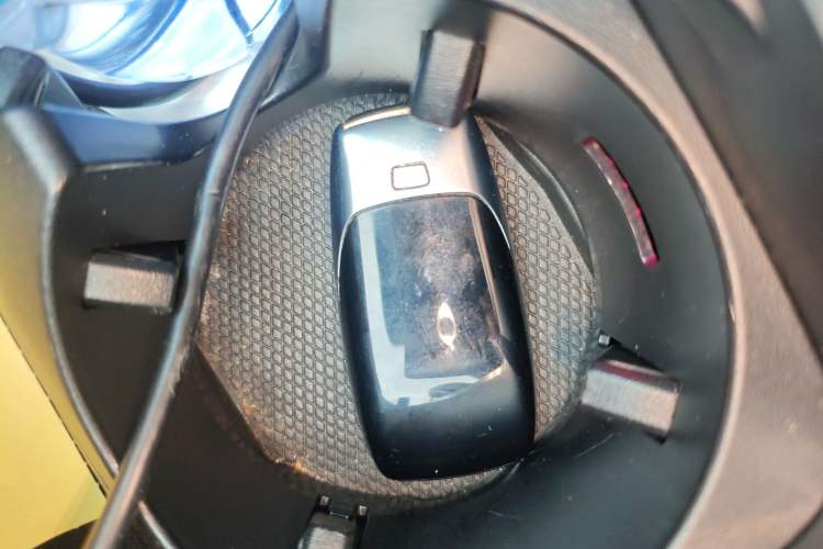 Used Mercedes-Benz E-Class 2020 E 300 L Sporty and Stylish Model Vehicle Key