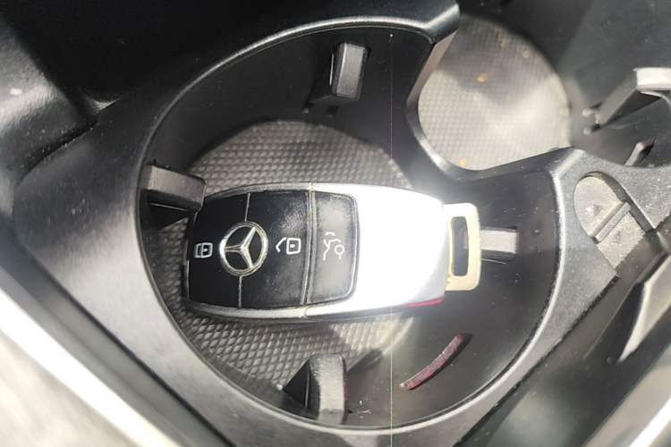 Used Mercedes-Benz E-Class 2020 Facelift E 260 Sport Edition Vehicle Key