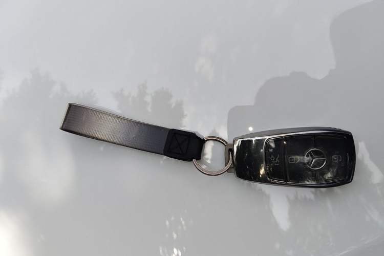 Used Mercedes-Benz E-Class 2020 E 300 L Sport Luxury Edition Vehicle Key