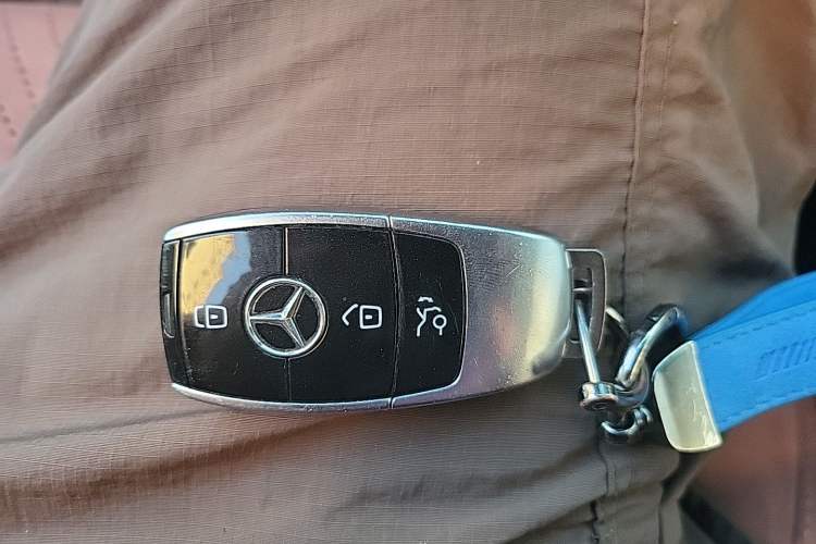 Used Mercedes-Benz E-Class 2020 E 260 4MATIC Coupe Vehicle Key