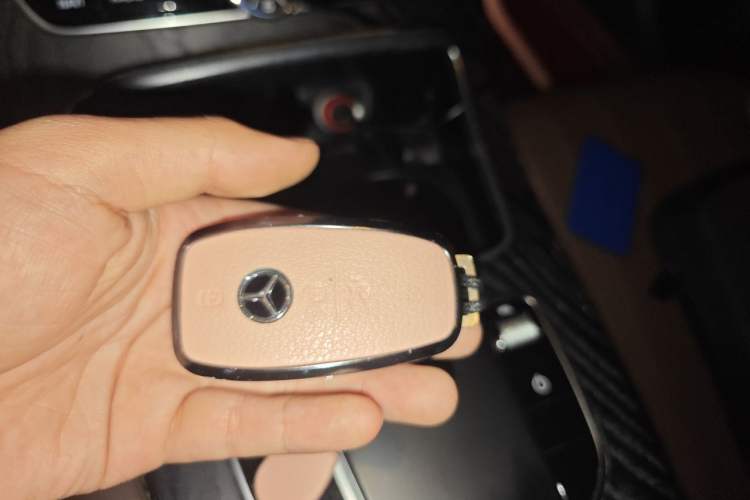 Used Mercedes-Benz E-Class 2020 E 260 Sport Edition Vehicle Key