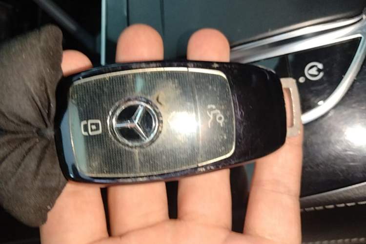Used Mercedes-Benz E-Class 2020 E 260 Coupe Vehicle Key