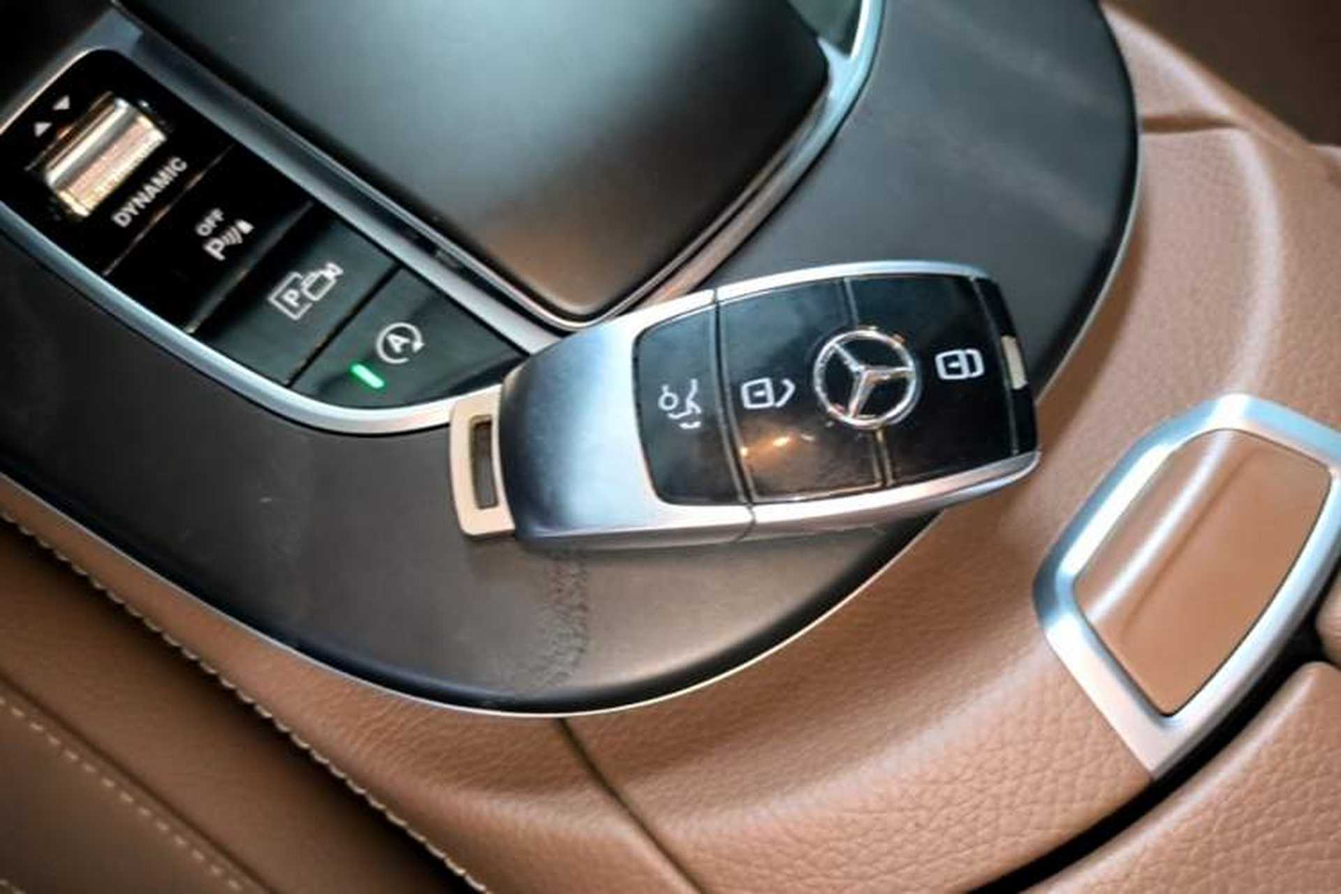 Used Mercedes-Benz E-Class 2020 Restyled E 300 L Sporty and Stylish Edition Vehicle Key