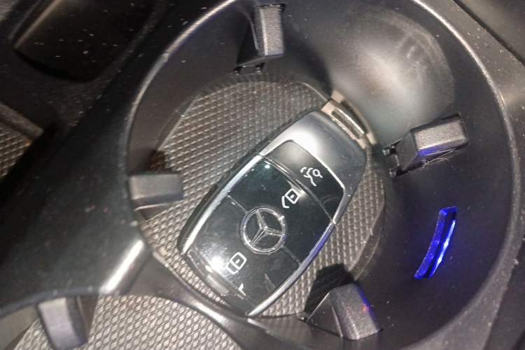 Used Mercedes-Benz E-Class 2020 E 260 Coupe Vehicle Key