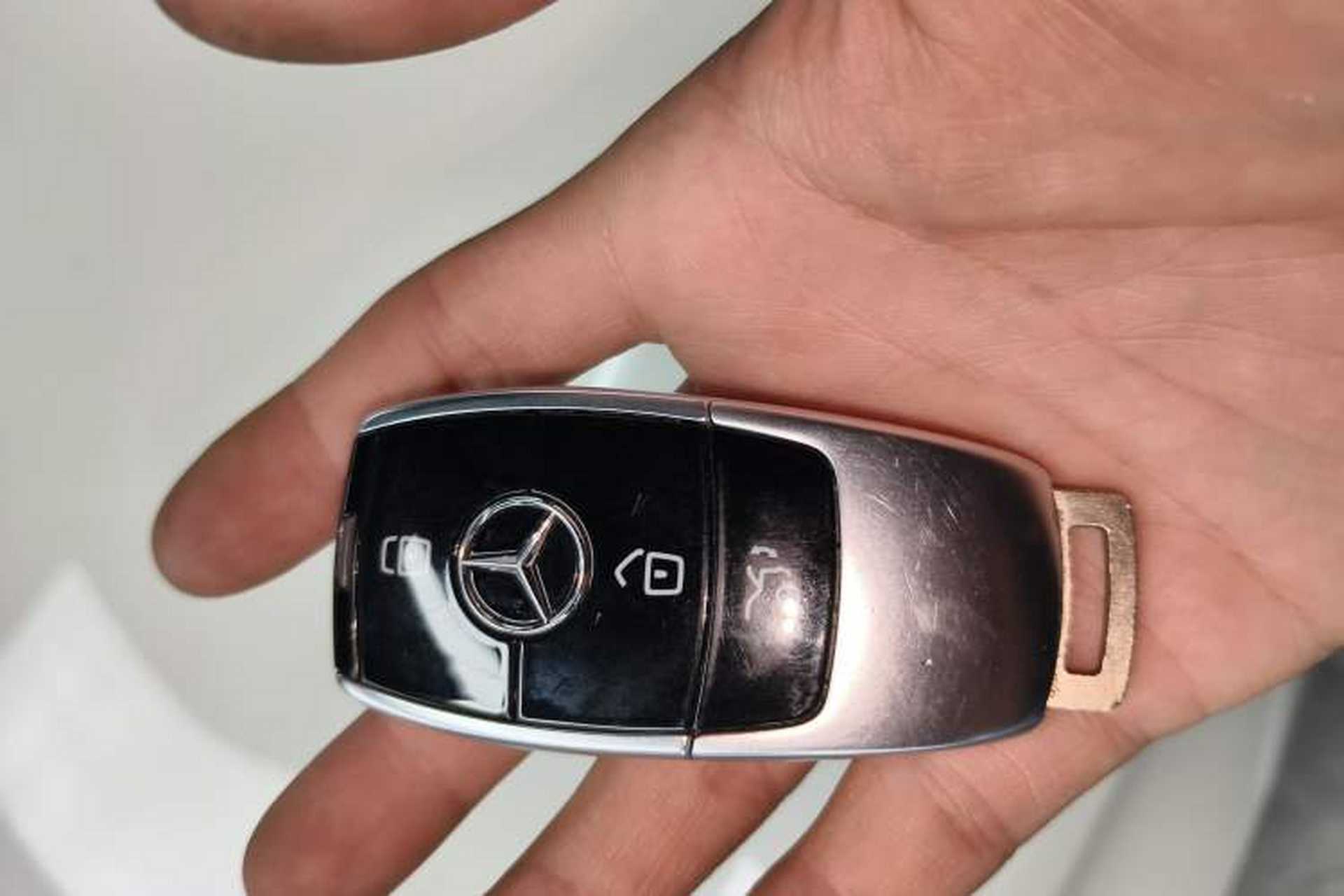 Used Mercedes-Benz E-Class 2020 E 300 L Sport Luxury Edition Vehicle Key