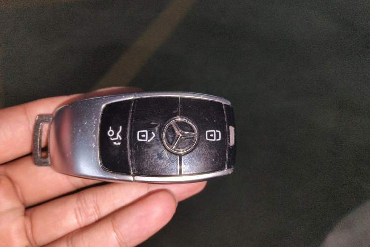 Used Mercedes-Benz E-Class 2020 E 260 Coupe Vehicle Key