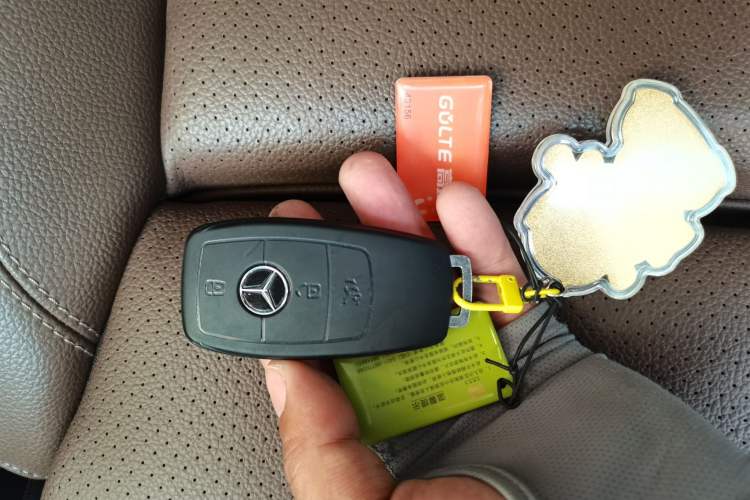 Used Mercedes-Benz E-Class 2020 E 260 L 4MATIC Vehicle Key