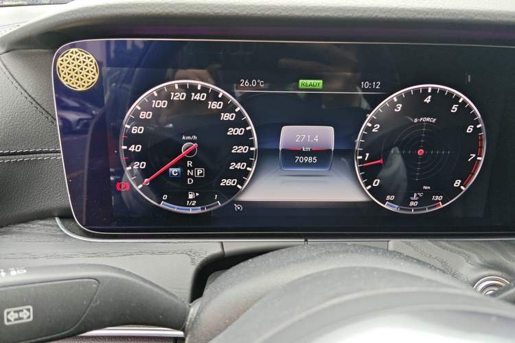 Used Mercedes-Benz E-Class 2020 E 260 Coupe Odometer Close Up