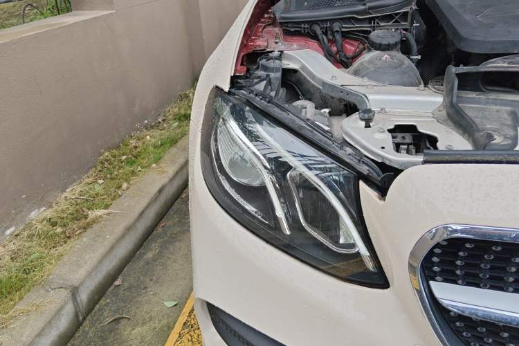 Used Mercedes-Benz E-Class 2020 E 260 Coupe Right Front Headlight