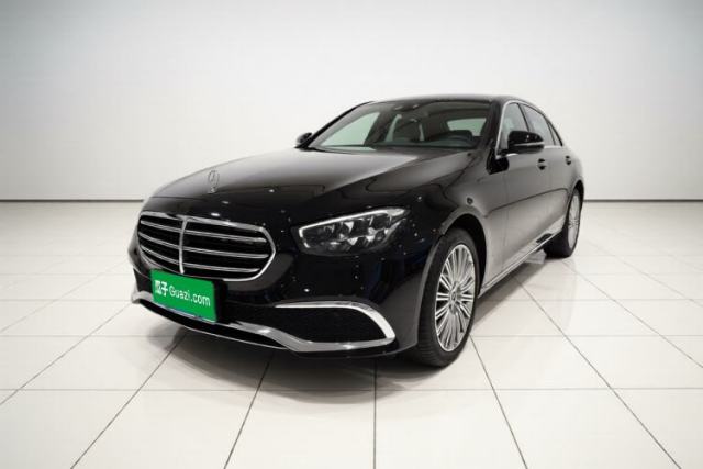 Ojetý Mercedes-Benz E-Class 2021 Facelift E 300 L Stylish Edition